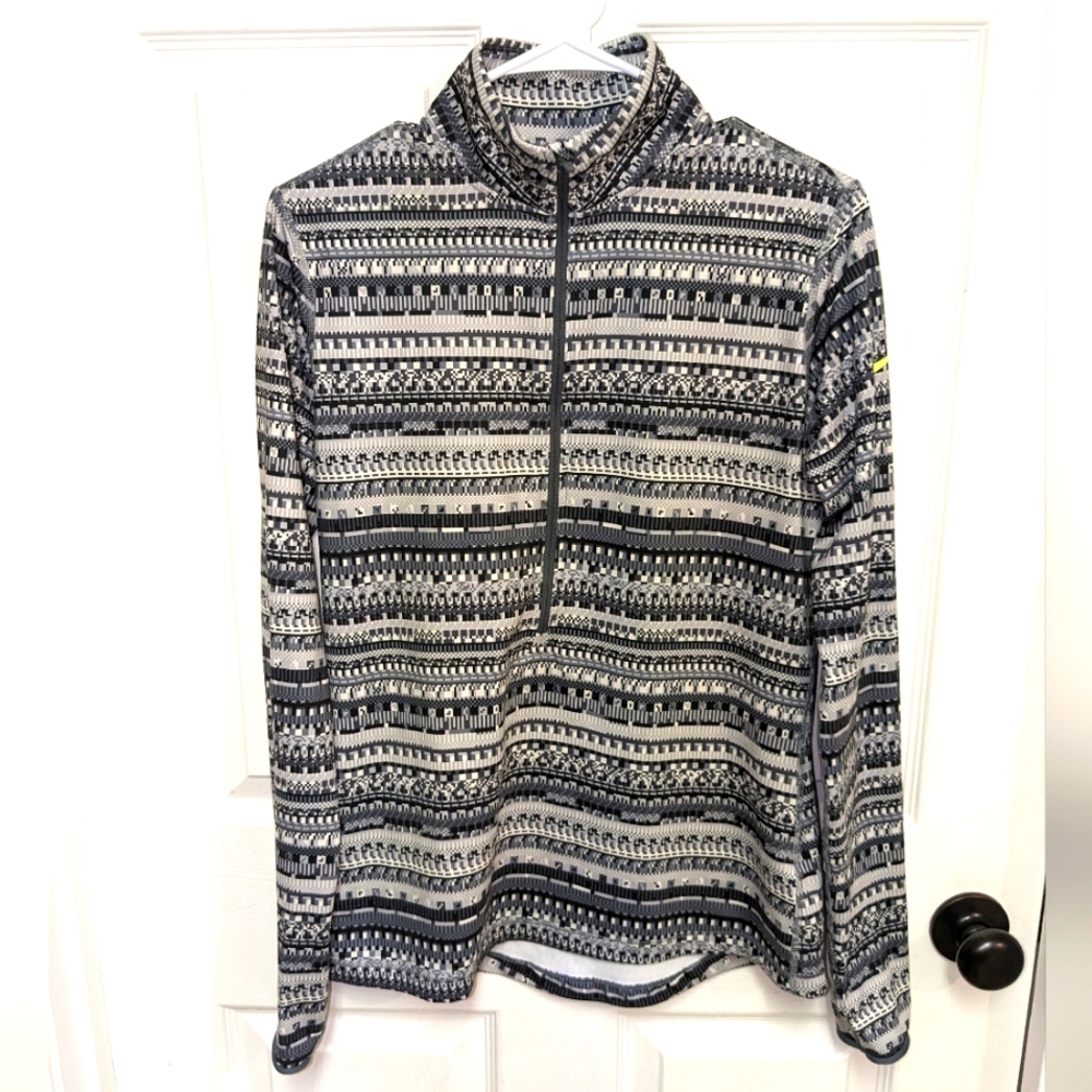 Nike Pro Dri-Fit graphic print half zip long sleeves pullover Ladies size Large